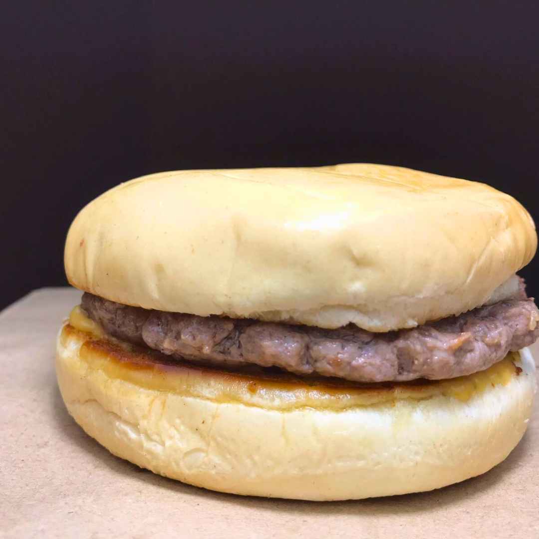 Hambúrguer Clássico